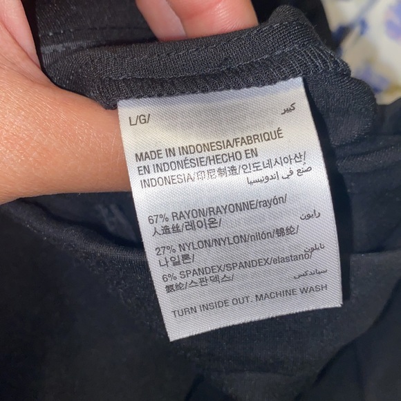 NWT Maison Jules Black Button Mini Skirt - Picture 5 of 5